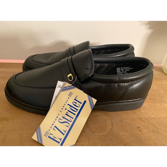 E.Z. Strider 10½ Wide Loafers NWT Black Slip-On Buckle Dressy men’s shoes - Picture 1 of 7